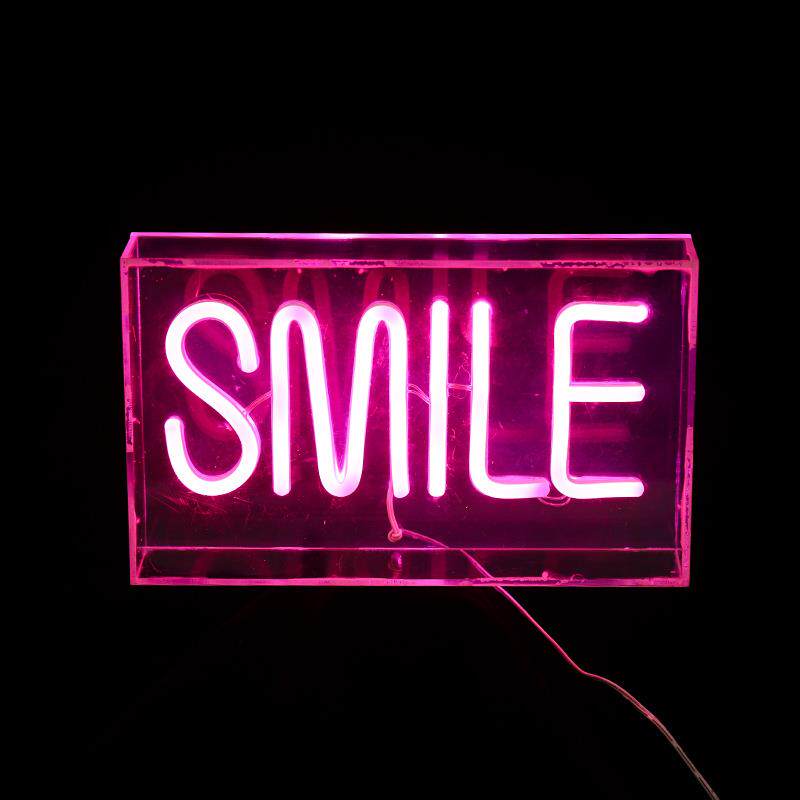 LED创意盒式彩虹灯盒smile发光字母背板霓虹灯网红装饰亚克力灯盒