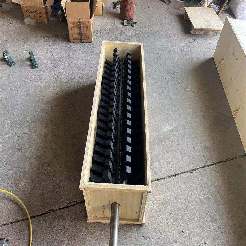 中晟矿用毛刷清扫器 工业清洗橡胶拍打清扫器 耐磨聚氨酯清扫器