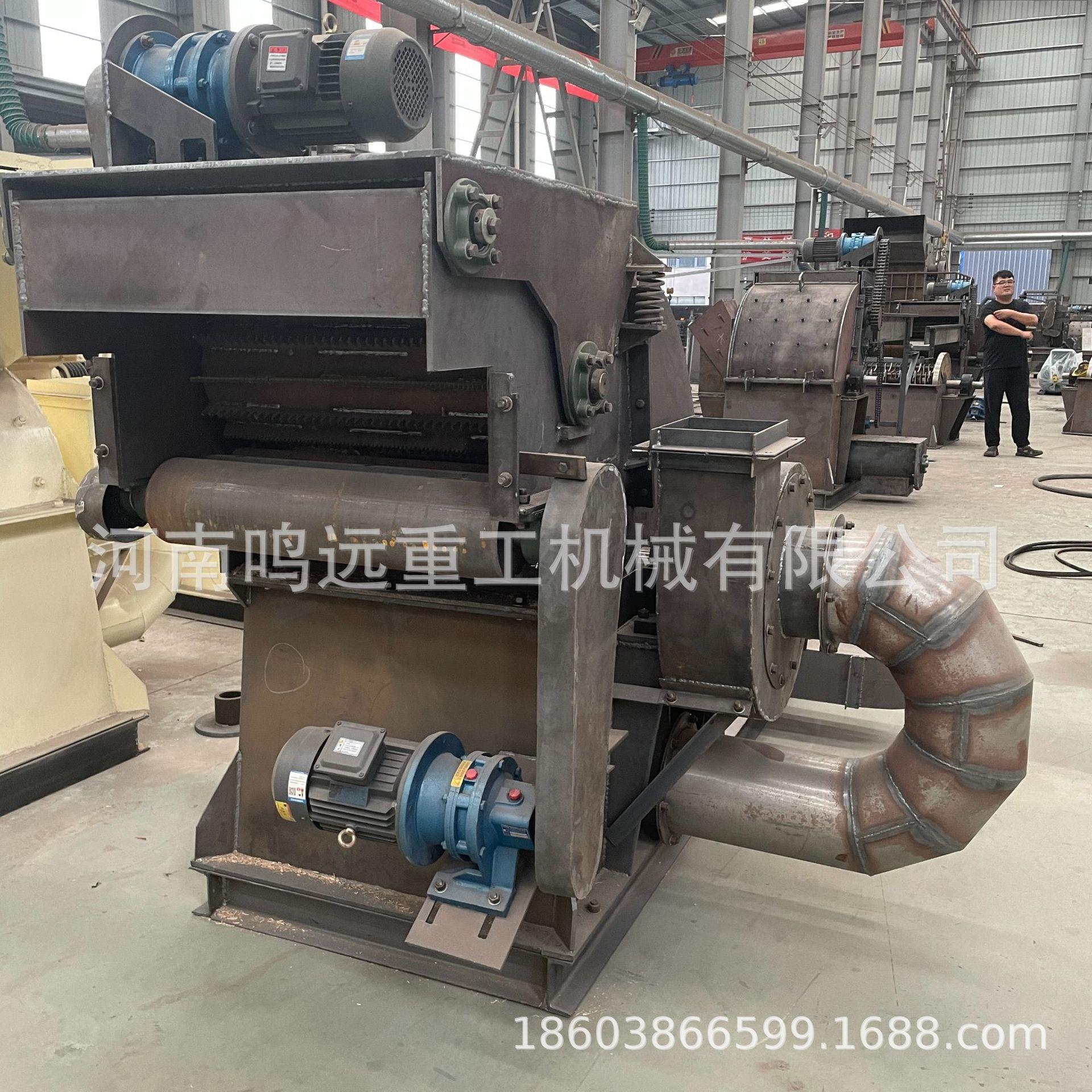 现货强制进料秸秆粉碎机制作青储饲料树枝树叶大型木材粉碎机