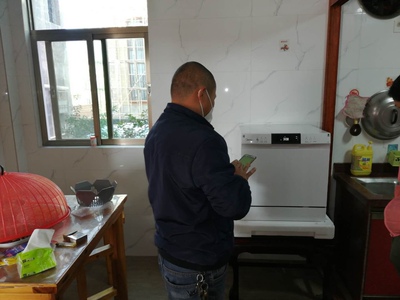 败家娘诉说:美的W3802H洗碗机怎么样？用后不吹不黑说内幕