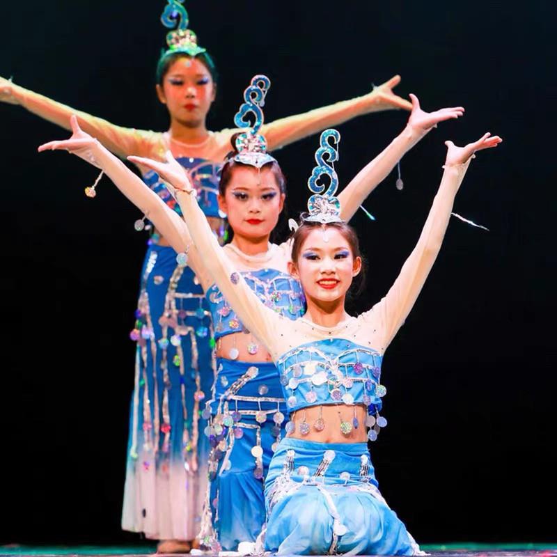新款傣族舞蹈服装演出服舞蹈孔雀舞儿童表演服亮片鱼尾裙民族舞
