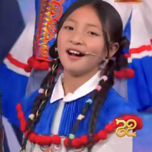 新款晚款玉盘披肩云肩儿同童演出服男女合唱服问月春民族童风舞蹈