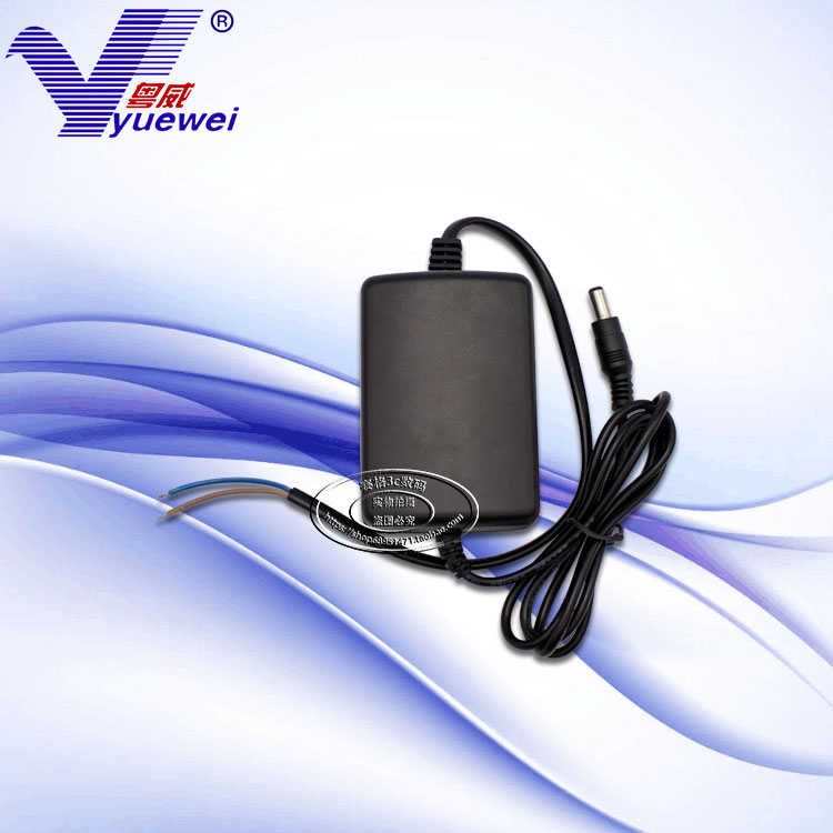 交流24伏转直流12伏2A变压器 AC24V转DC12V2A电源适配器 监控电源