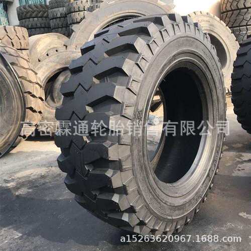 全钢充气滑移装载机轮胎10r16.5 GLR05花纹叉车轮胎10R16.5