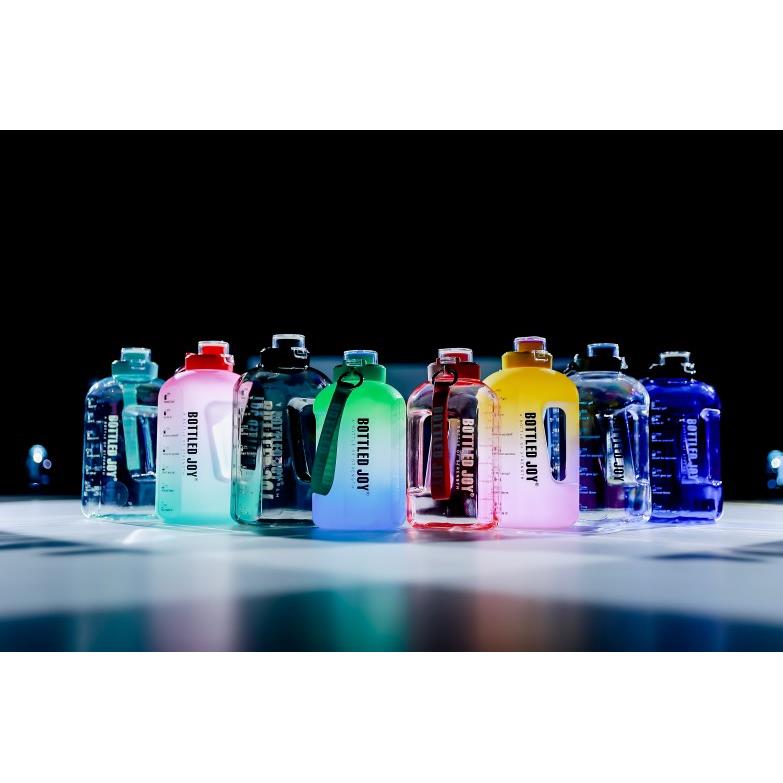bottledjoy吨吨桶渐层色凤梨杯大容量女运动健身水壶太空杯2500ml