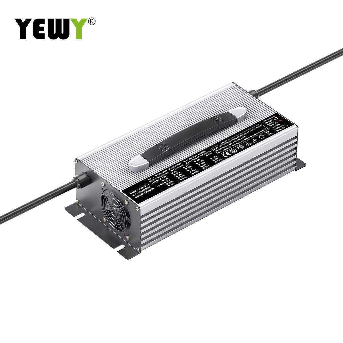 厂家供应12V100A充电器动力电池充电器