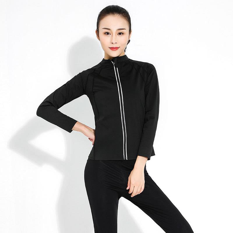 Sweat-inducing clothing for women short-sleeved