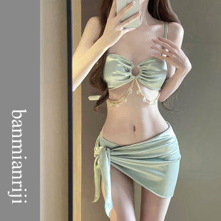 比基尼泳衣女性感纯欲三件套2026新款 拍照好看海边度假泡泳装