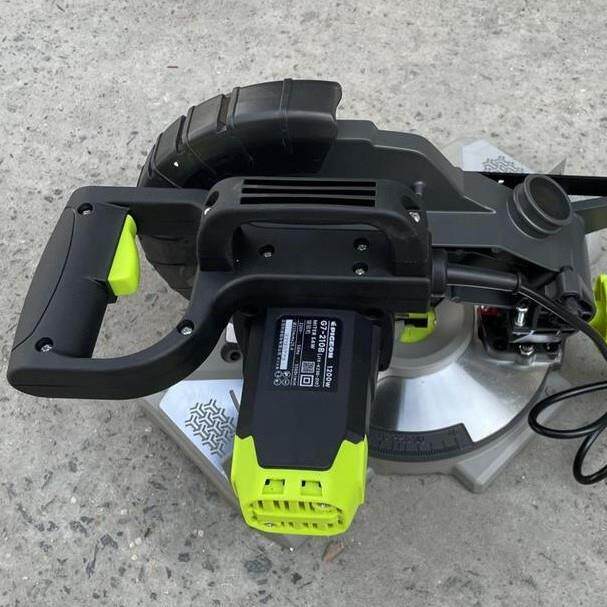 G7-210锯铝机8寸高精度小型斜切迷你便携木界铝机切割机镜框制作