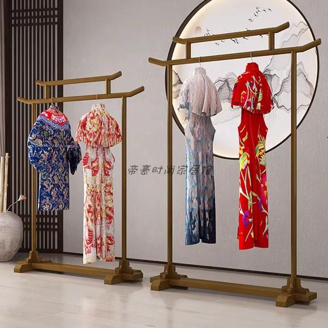 新中式实木落地衣架秀禾汉服展示架中式挂衣架落地中式秀禾架子