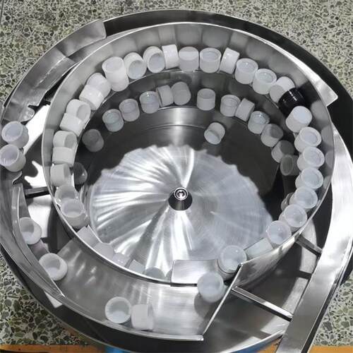 振动盘蝴蝶盖全自动上料机排序机塑胶件送料五金垫片螺丝震动盘