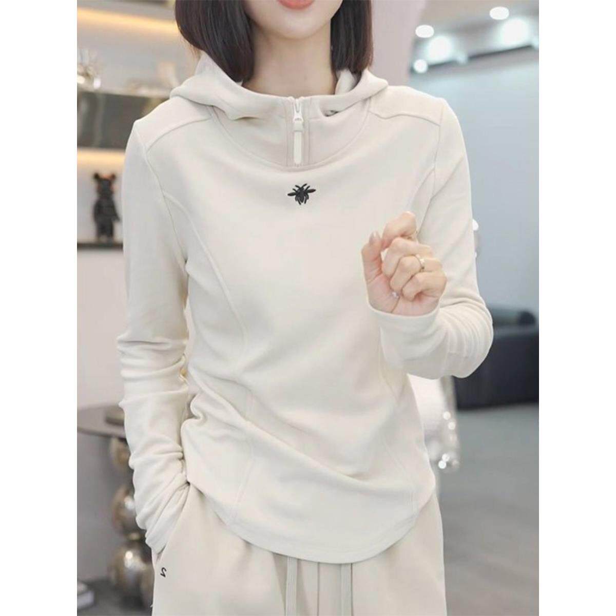 白色德绒连帽卫衣女2025秋季穿搭爆款欧货大码洋气刺绣加绒上衣潮