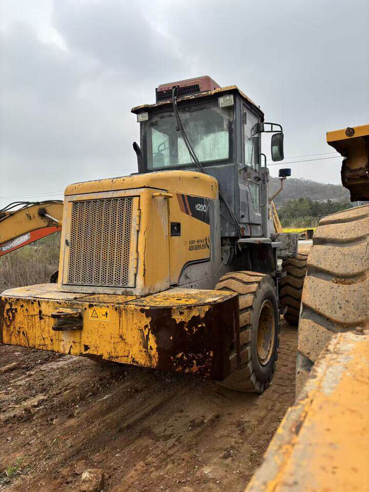 3月23日镇江工程机械设备柳工装载机两台打包处置网络拍卖公告