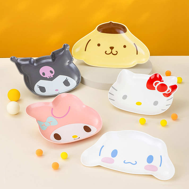 HelloKitty家用卡通可爱造型盘子玉桂狗餐具不规则点心盘陶瓷餐盘