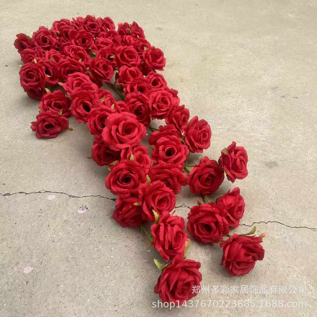 圣诞树网红玫瑰花墙仿真玫瑰中国红瀑布拍照打卡店铺布置直播背景