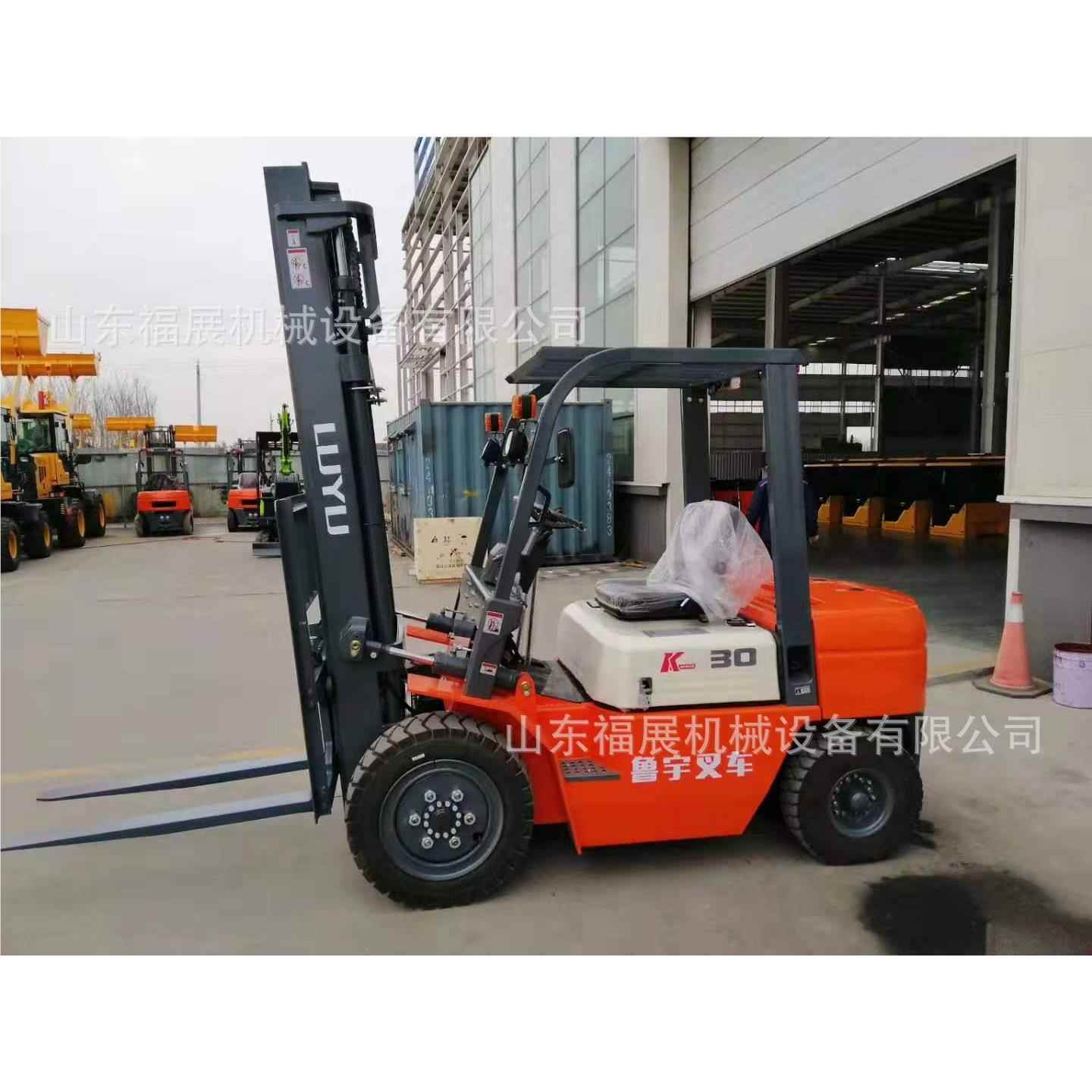 左吨运右带CPC50侧移运输 物流公司叉车 四缸大位输车叉车