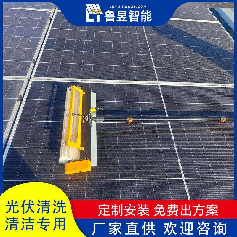 滚刷式光伏清洗设备 光伏电站清洗电动清洗拖把清洗机 干湿两用