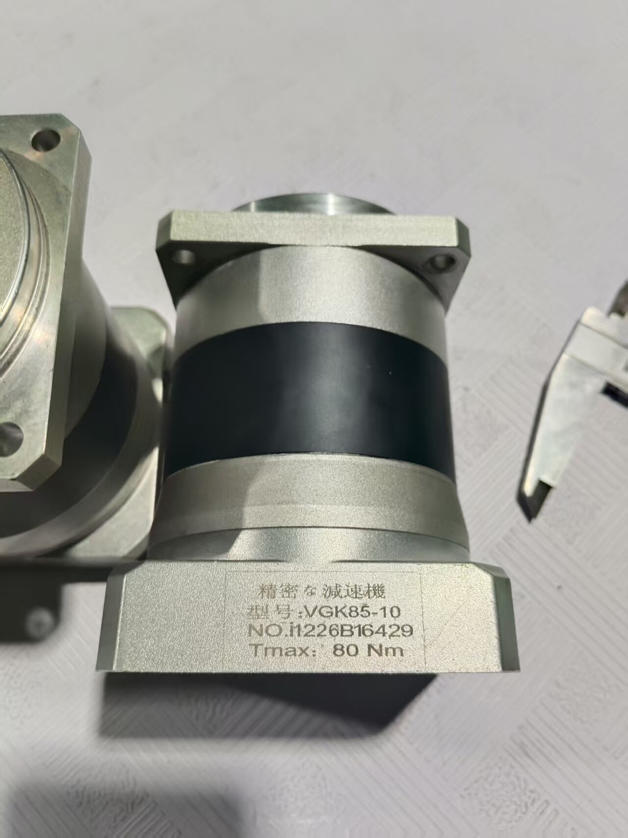 孔轴输出精密减速机VGK85-10，输出法兰85mm，止口8