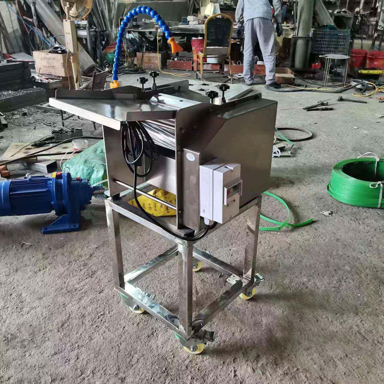 300型鱼类扒皮机 鱿鱼去鱼皮机 自动鱼肉蹬皮去皮机