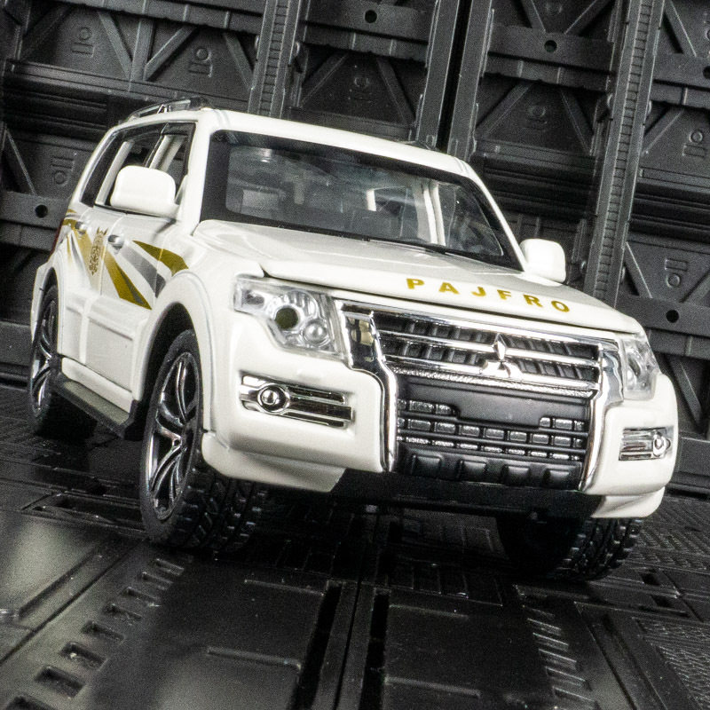 仿真帕杰啰山猫合金汽车模型金属声光越野车摆件玩具