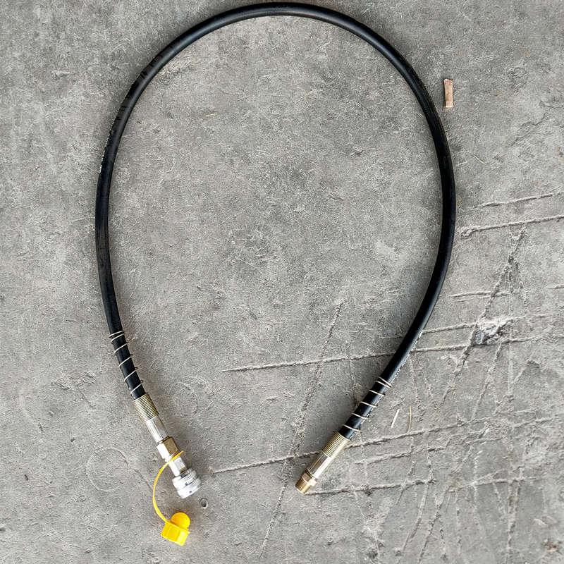 CH60液压冲孔机高压油管1.5米内外丝超高压油压管70mpa橡胶管接头