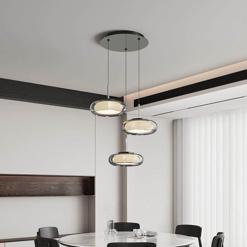 飞碟餐厅吊灯现代简约三头吧台吊灯轻奢圆形长盘餐桌饭厅中山灯具