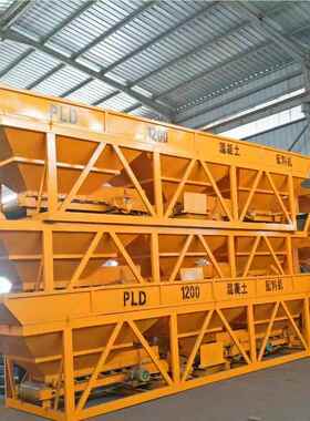 PLD1600土型混凝料四仓配料 水泥砂浆配料仓移动式自动称重机PLD1