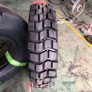 三角东风配套延安炮车轮胎12 12.5 越野轮胎11R18 12.5R20