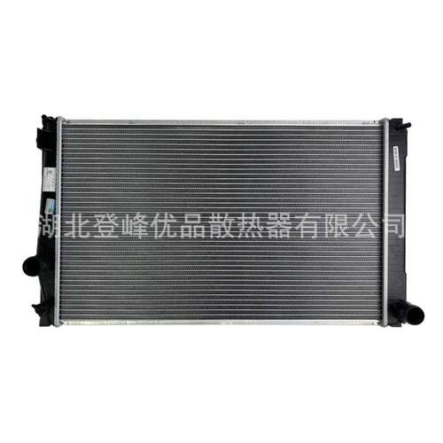 实力厂家全系汽车配件散热器水箱16400-0V220适配于RAV4/2.0/2.5