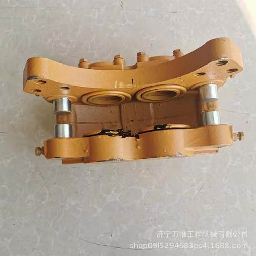 现货供应山推压路机配件SR20柴油预滤器263-04-06003