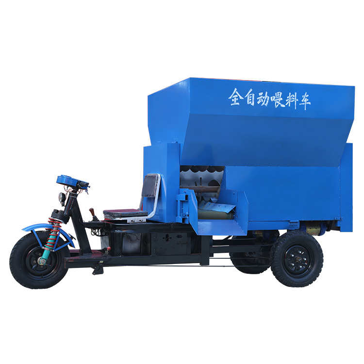 电动牛羊喂料车 养殖场草料饲料双侧投料上料机 全自动牛羊撒料车