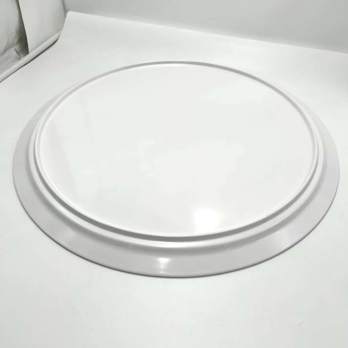 白色圆盘密胺餐具塑料仿瓷菜盘美耐皿碟子密胺圆盘自助餐商用碗盘