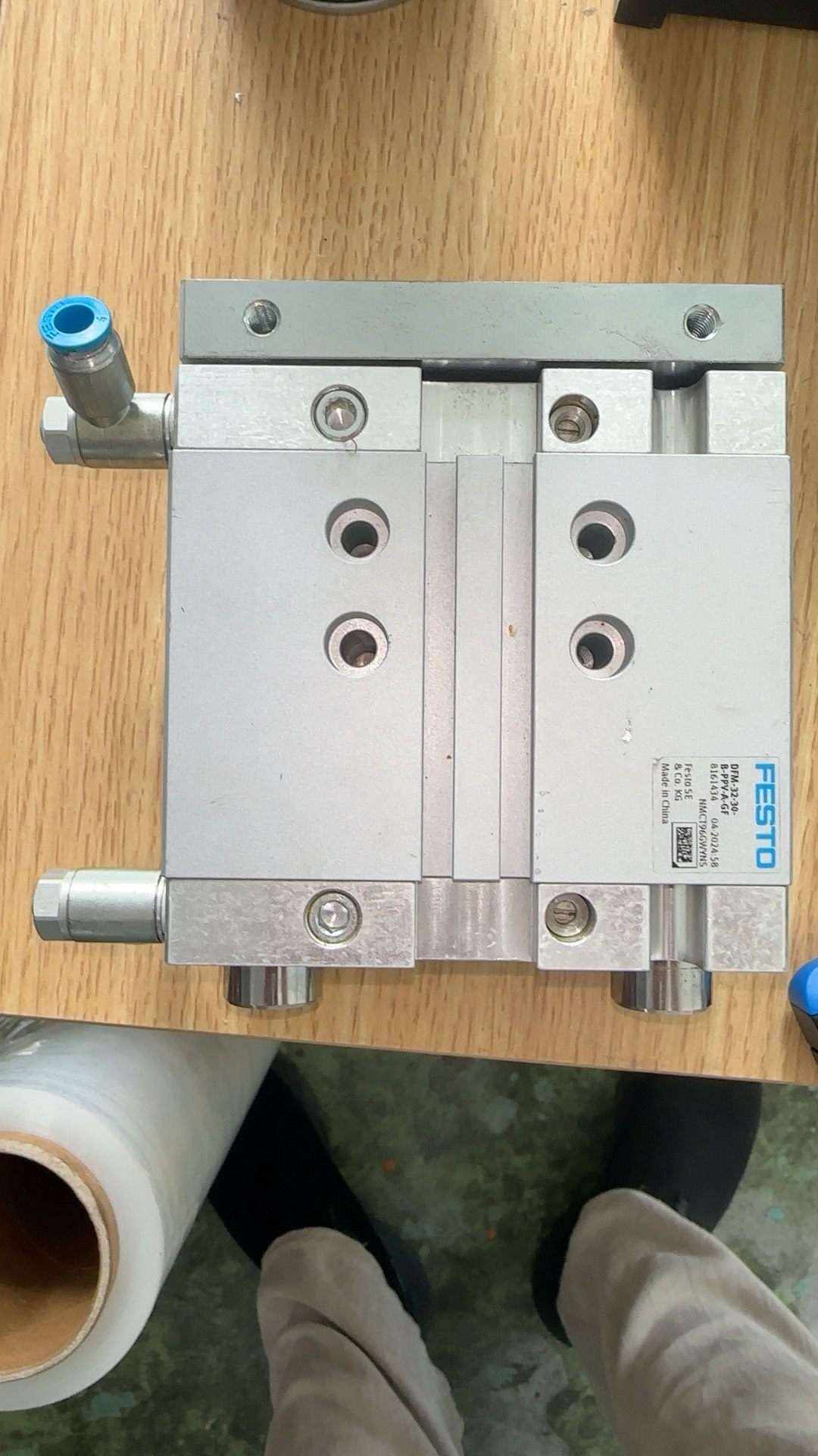 费斯托 导向杆气缸 DFM-32-30-B-PPV-A-GF