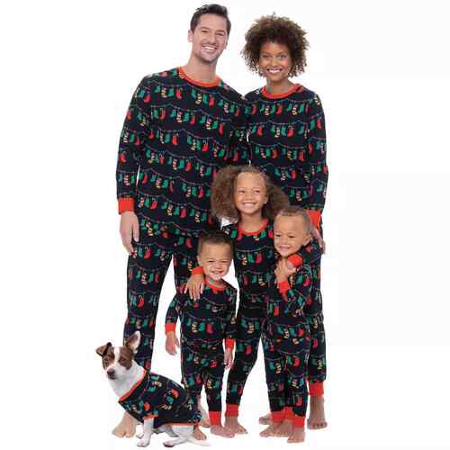 Home decor printing for a family of three or four, pajamas