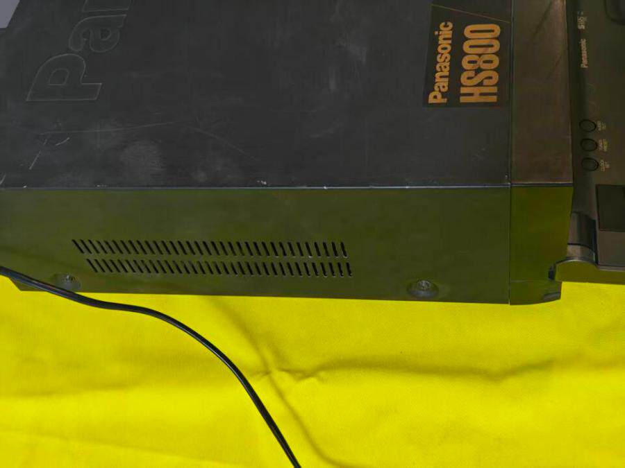 4月22日无锡【J046】单位库存积压老式录像机一台网络拍卖公告