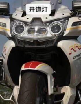 新款开道礼国宾摩托车警示灯红白蓝黄色前杠爆闪灯YJ-1155长方块