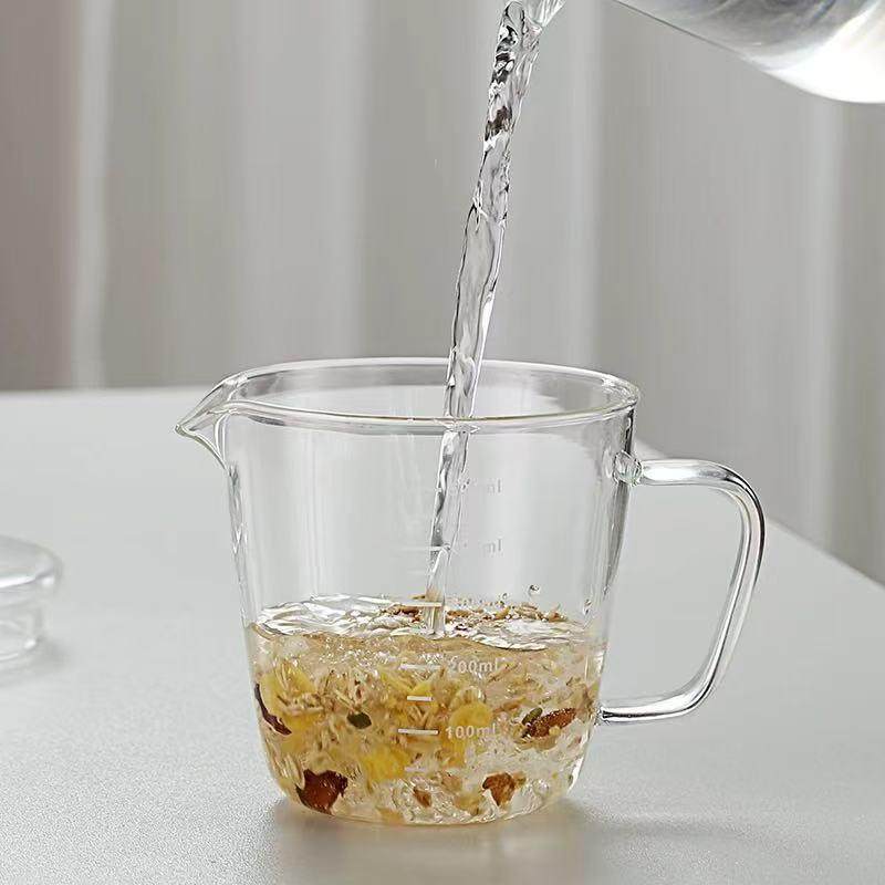 耐高温玻璃量杯带刻度有手柄打蛋杯微波炉可加热鲜牛奶专用杯透明