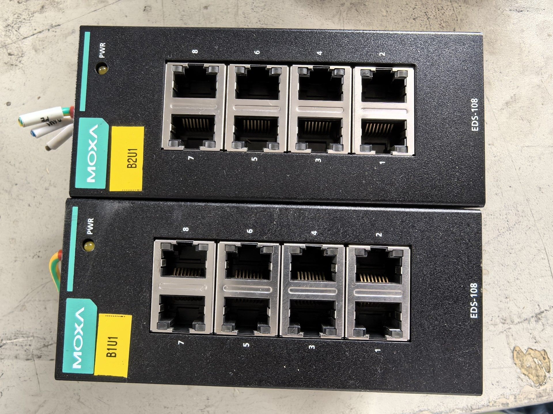 MOXA摩莎工业级8口交换机EDS-108，百兆电口，成色如