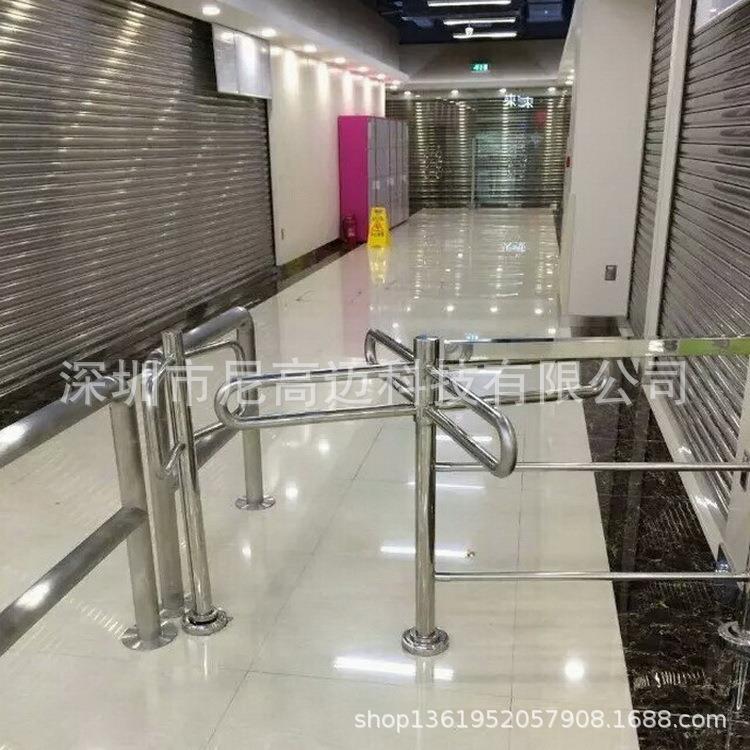 萍乡单向转闸超市进出通道限行十字型旋转档匝口不锈钢三辊闸厂家