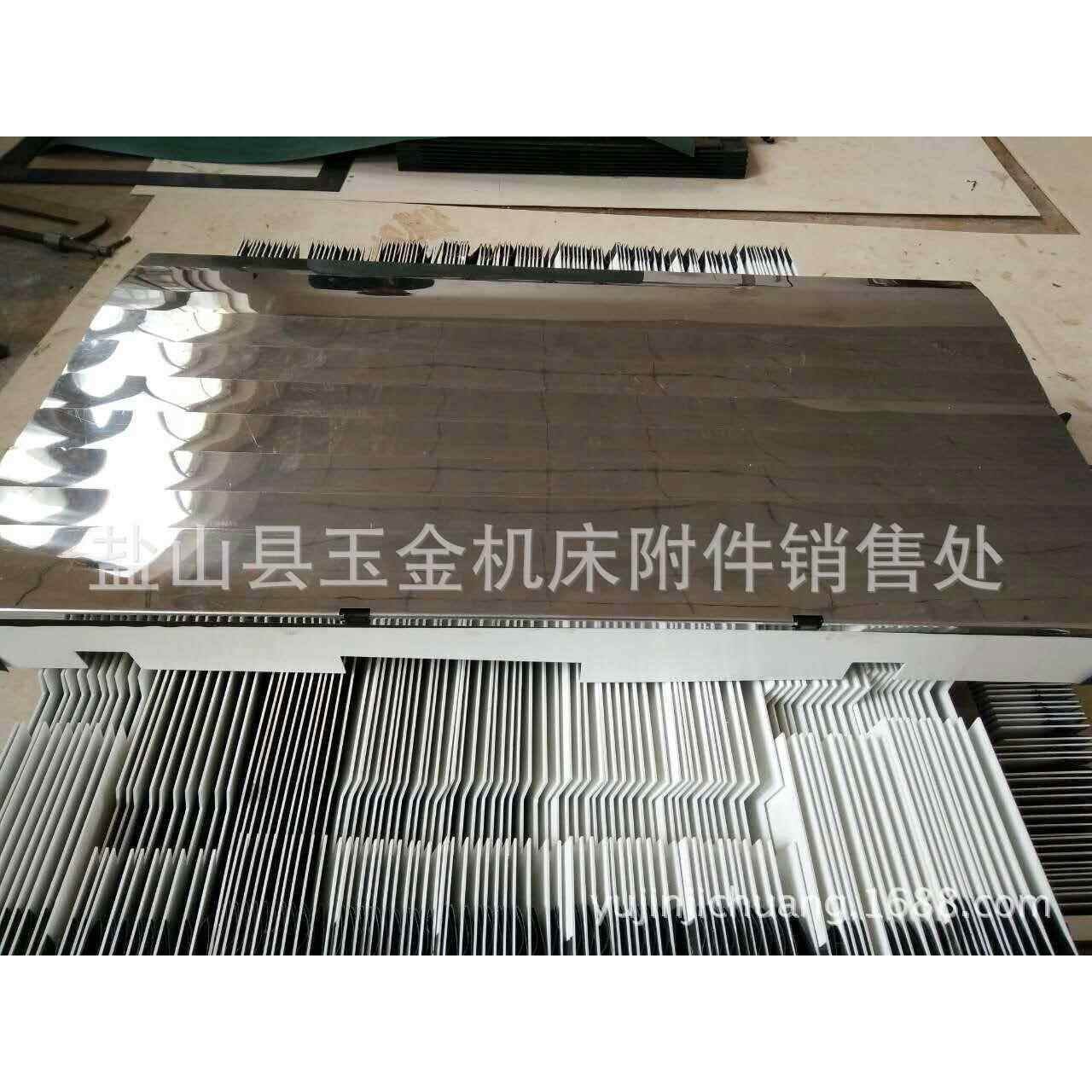 新型制作防火机床伸缩式铠甲防护罩导轨耐高温风琴防尘罩厂