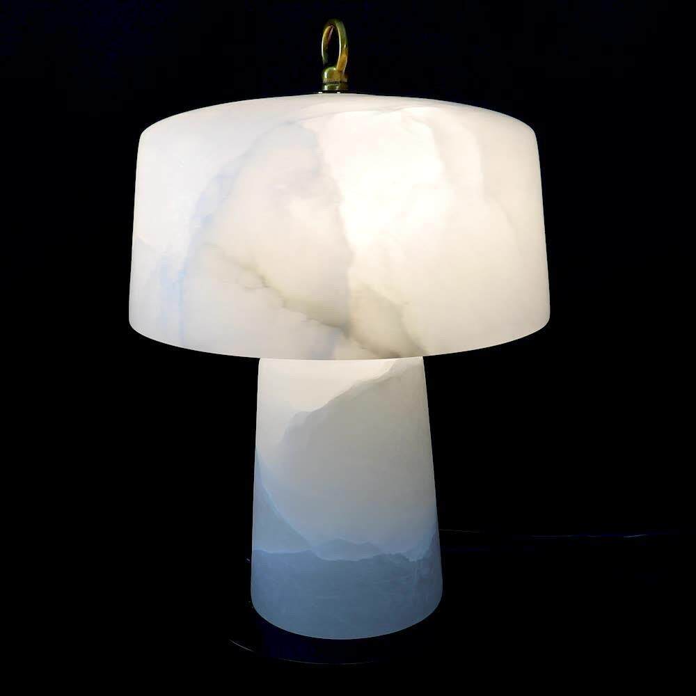 台灯床头灯卧室现代简约浪漫温馨新品西班牙云石轻奢北欧装饰灯具
