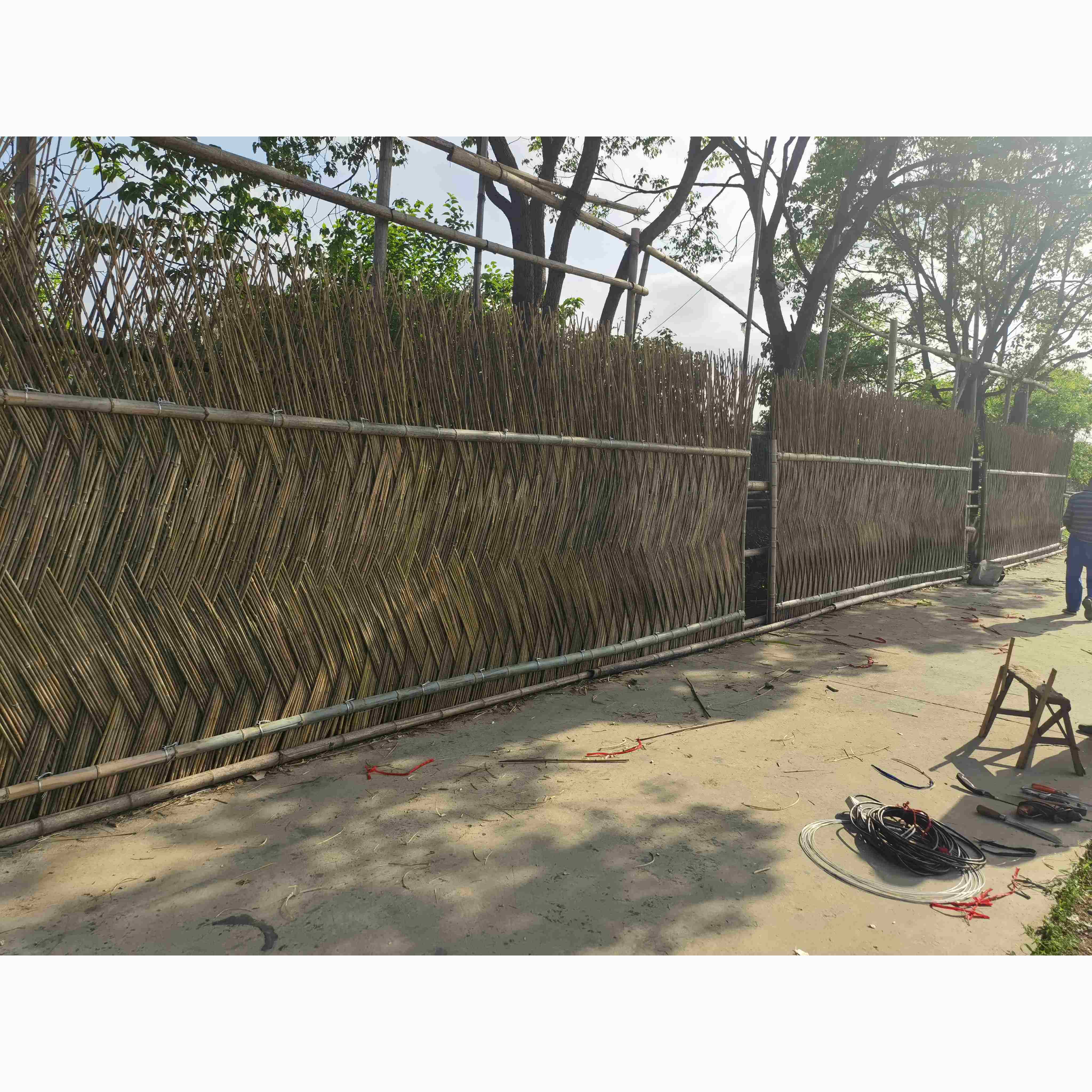 竹篱笆围栏墙篱笆竹栅栏竹屏风法式碳化竹篱笆花园围墙花园上海