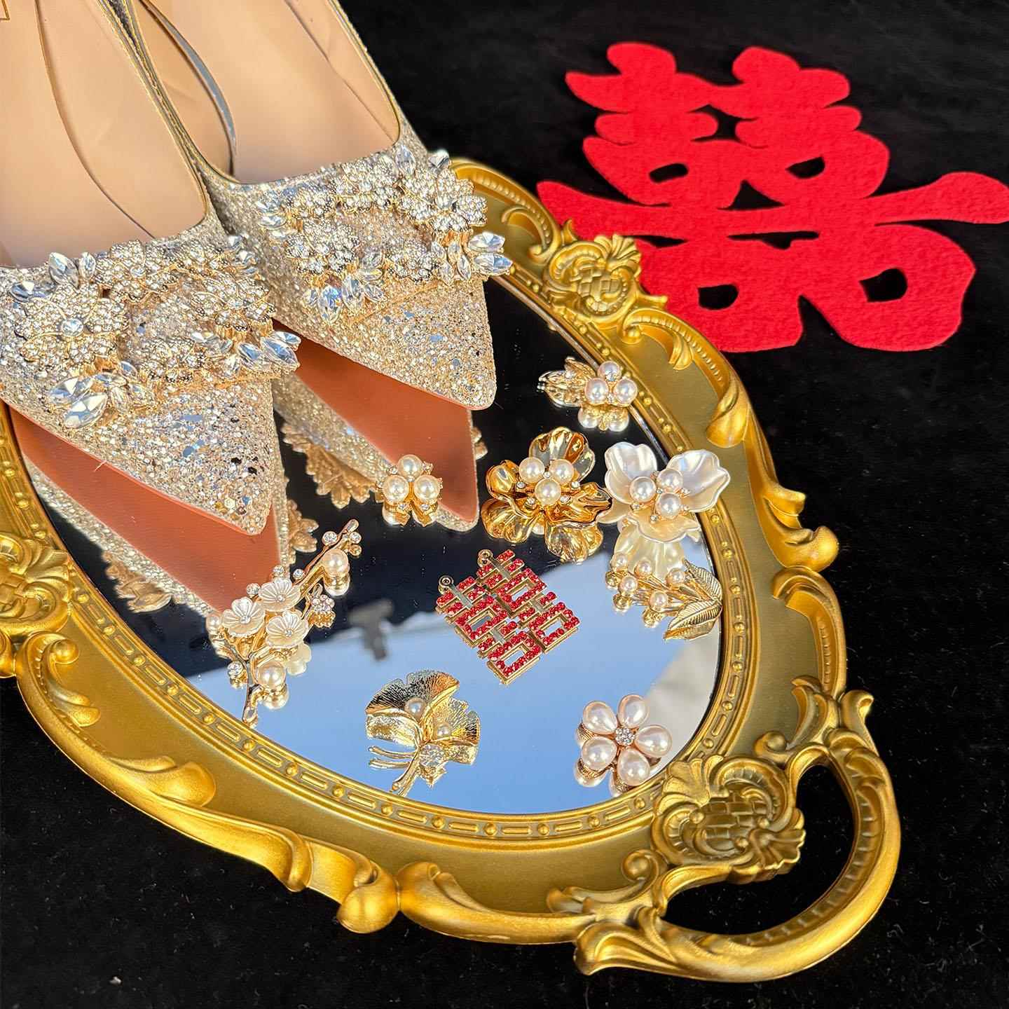 结婚拍照道具婚鞋展示架堵门游戏镜面婚鞋托盘手工婚鞋架婚鞋盒