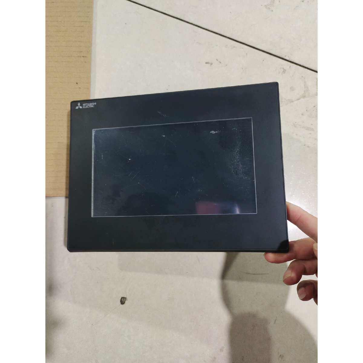 三菱GS2107-WTBD-N触摸屏  实物拍摄 功能包好