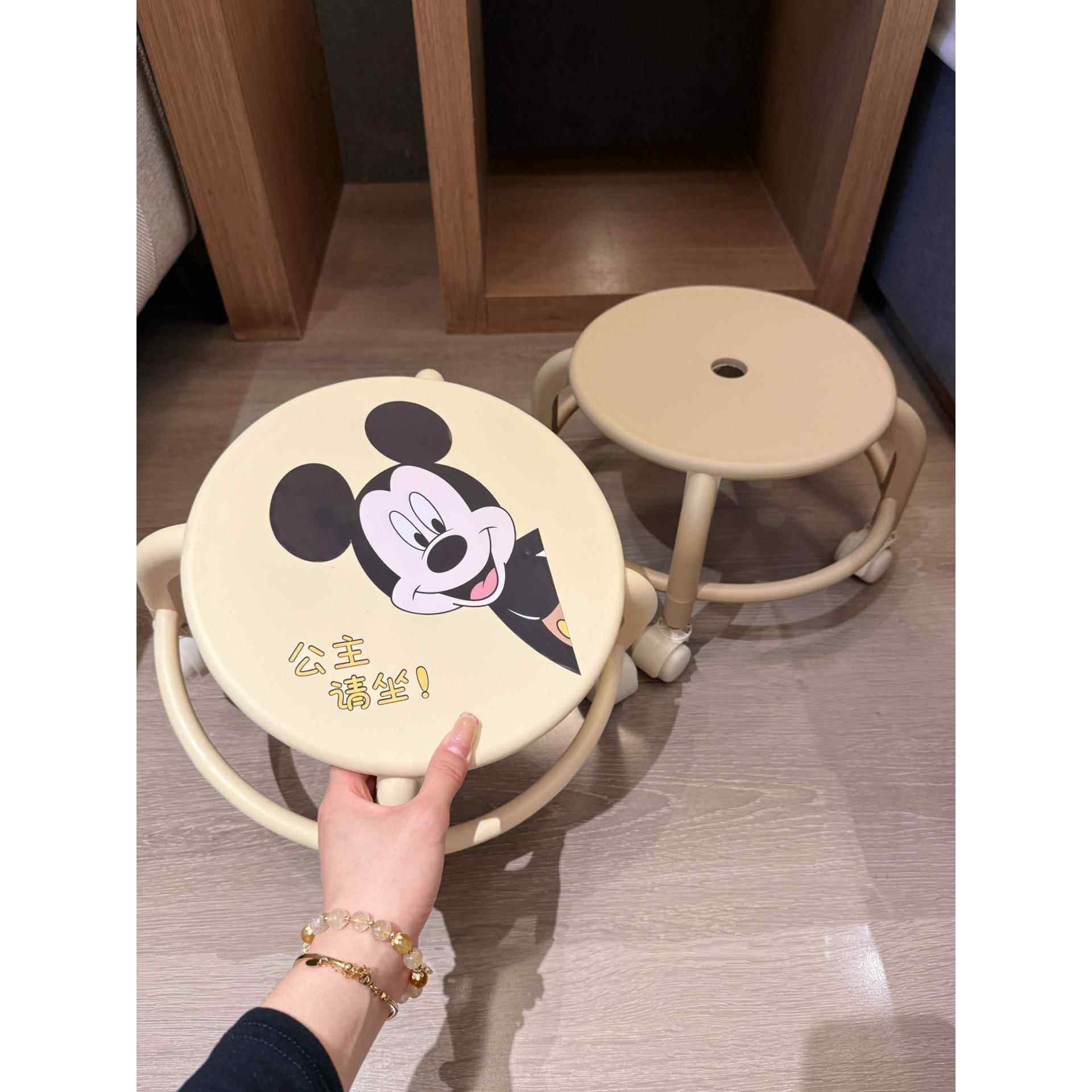 奶油风万向轮小凳子家用结实耐用小矮凳大人坐换鞋凳滑轮移动凳子,住宅家具,万向轮凳,淘宝优惠券,粉丝福利购,淘宝优惠卷