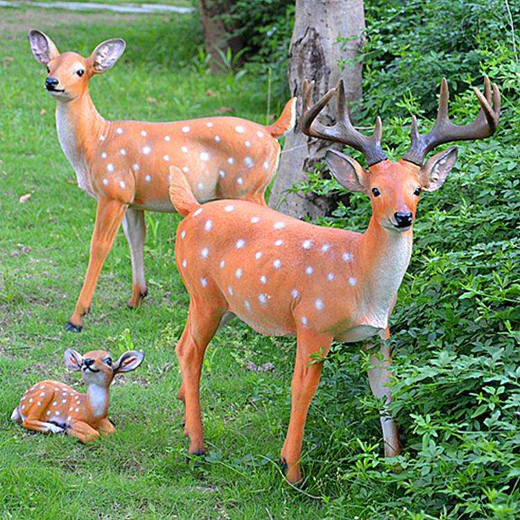 仿真梅花鹿摆件树脂工艺品园艺景观摆设动物模型花园场景摆设