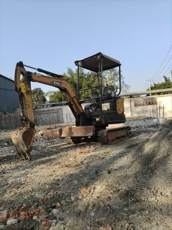 12月18日成都三一SY16C型微挖一台（出价即进入倒计时）网络拍卖公告