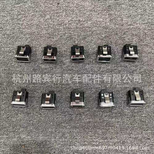 适用宾利添越后行李箱盖开关后盖开关 后背门开关 36A959831D