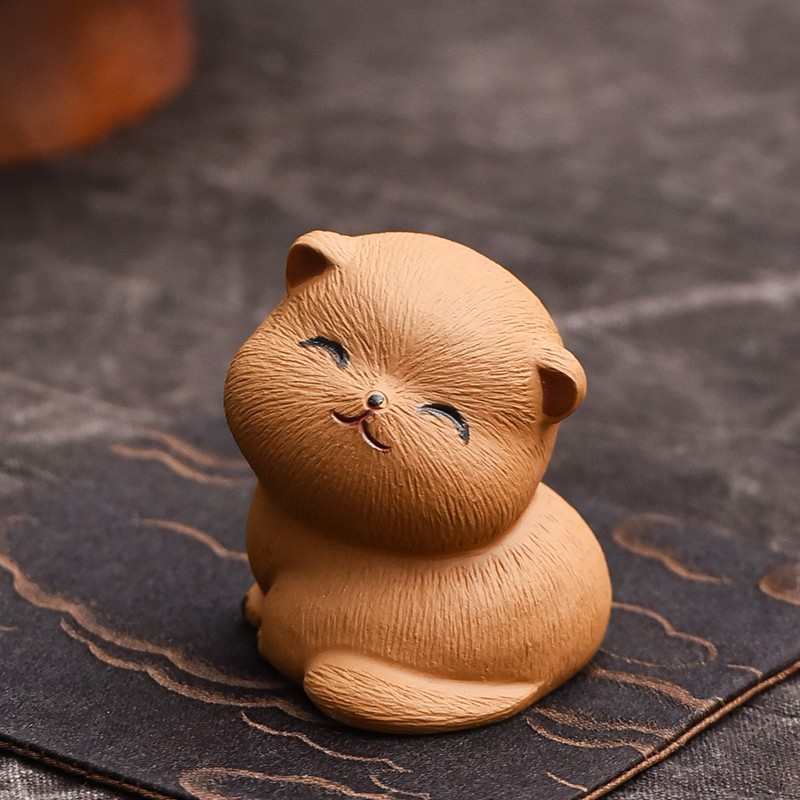 紫砂段泥小猫茶宠摆件精品可养手工陶瓷可爱猫咪茶玩茶桌桌面饰品