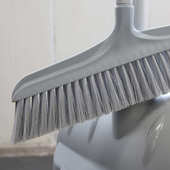 清洁扫帚 塑料扫把簸箕套装 厂家直销 防风垃圾铲带轮